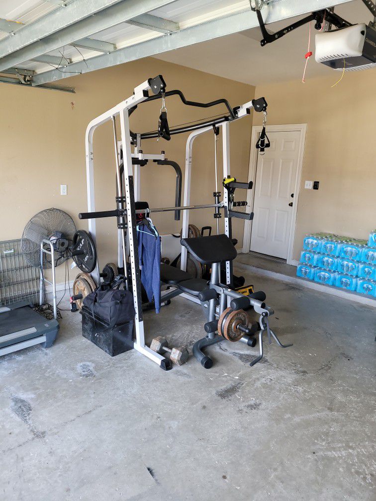 Home Gym with weight