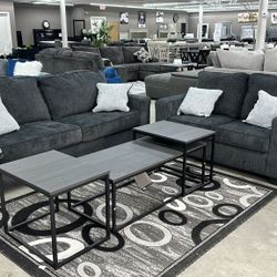 💃💃SOFA AND LOVESEAT ASHLEY💁‍♀️ $1249