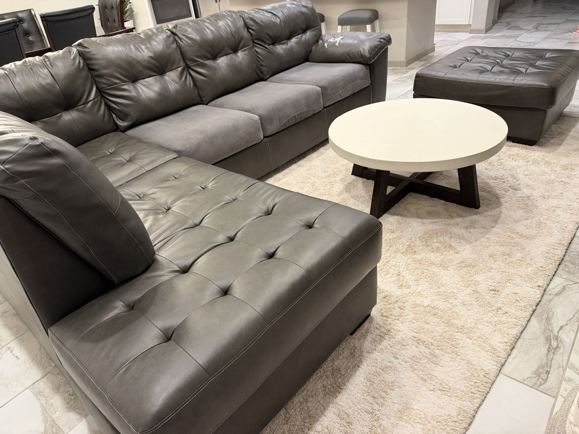 Free Sectional Sofa - Free Pickup Only