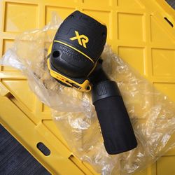 DEWALT 20VMAX XR BRUSHLESS RONDON ORBIT PALM SANDER NEW (TOOL ONLY)PRICE IS FIRM 