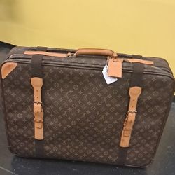 Louis Vuitton Satellite 70 Luggage Leather  Authentic