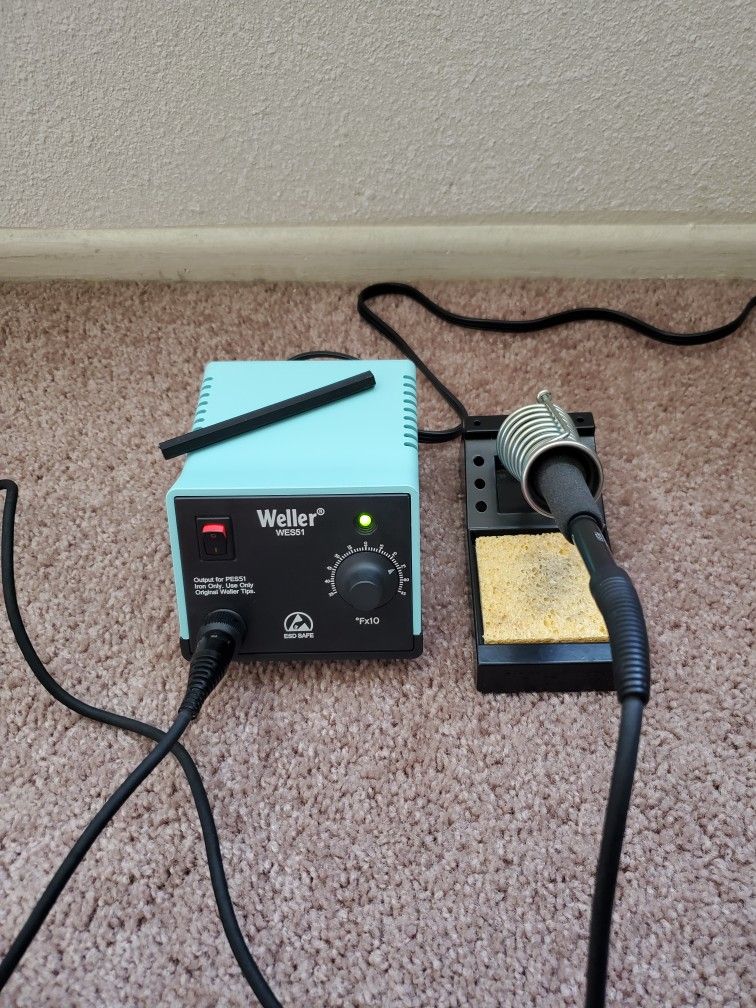 WELLER WES51 Soldering Station