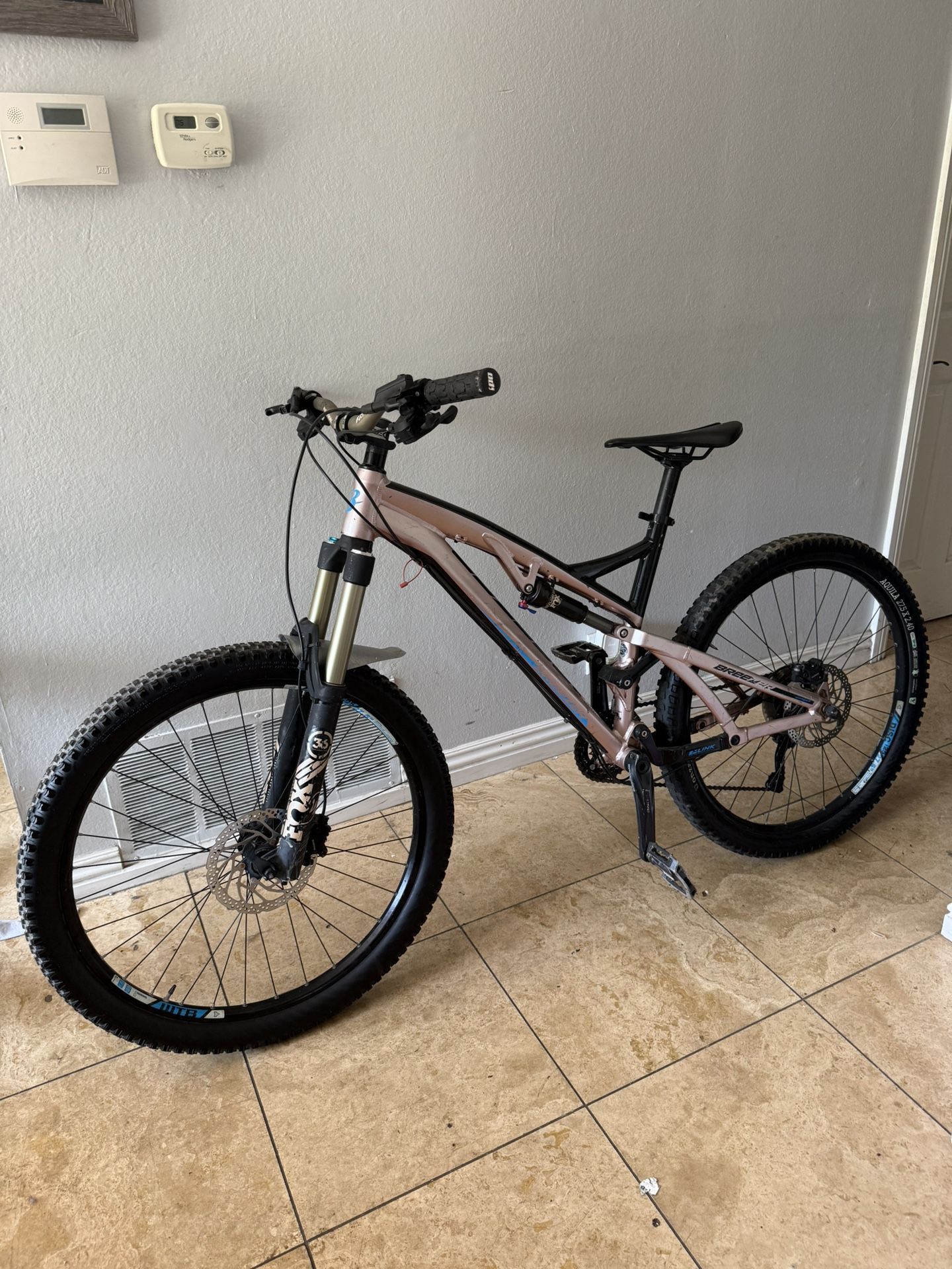 2 Full Suspension Mountain Bikes