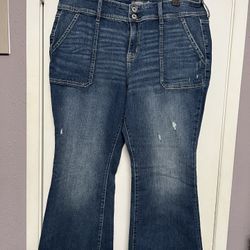 Torrid Mid Rise Flare Jeans Plus Size 16 S