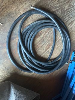 Black Rubber Air Hose with Brass Fitting