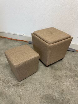 Kohls Square Upholstered Tray Nesting Ottoman Set - Excellent Condition