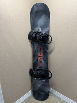 DC Focus 159cm Snowboard and Burton Mission Bindings
