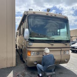 2001  Monaco Signature Tag Axle  77k Miles