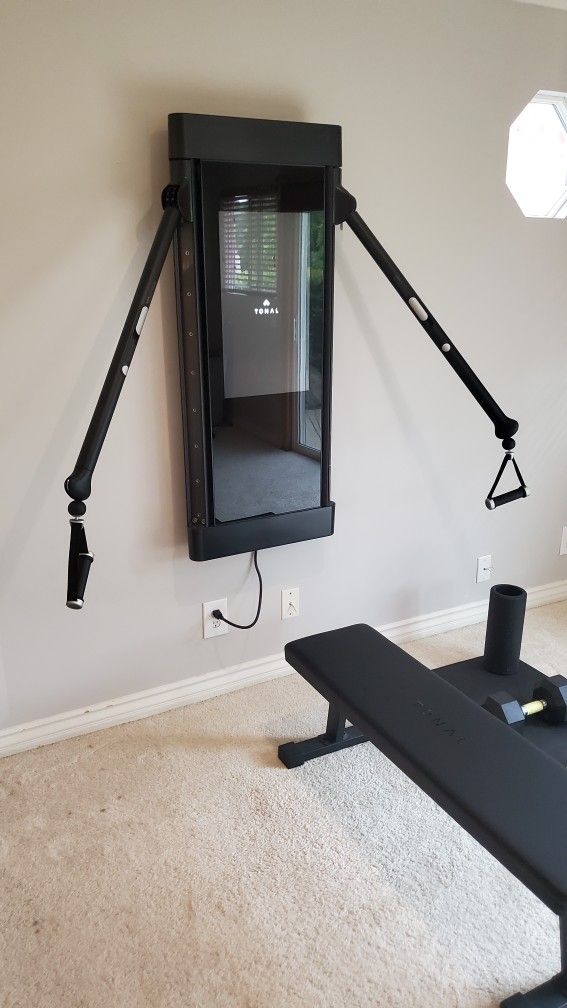 đđTONAL GYM LIKE NEW đ„$500