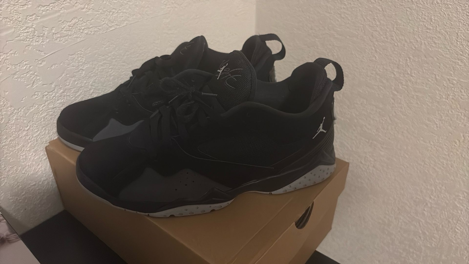 Jordan’s Sneaker For Sale