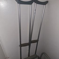Tall Crutches