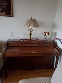 Baldwine Piano 