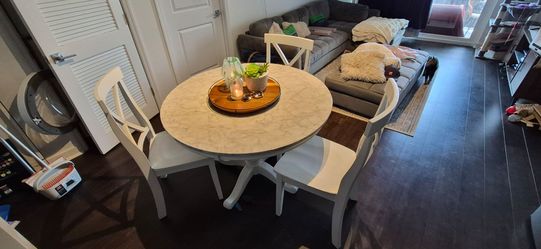 White dining set 3 chairs