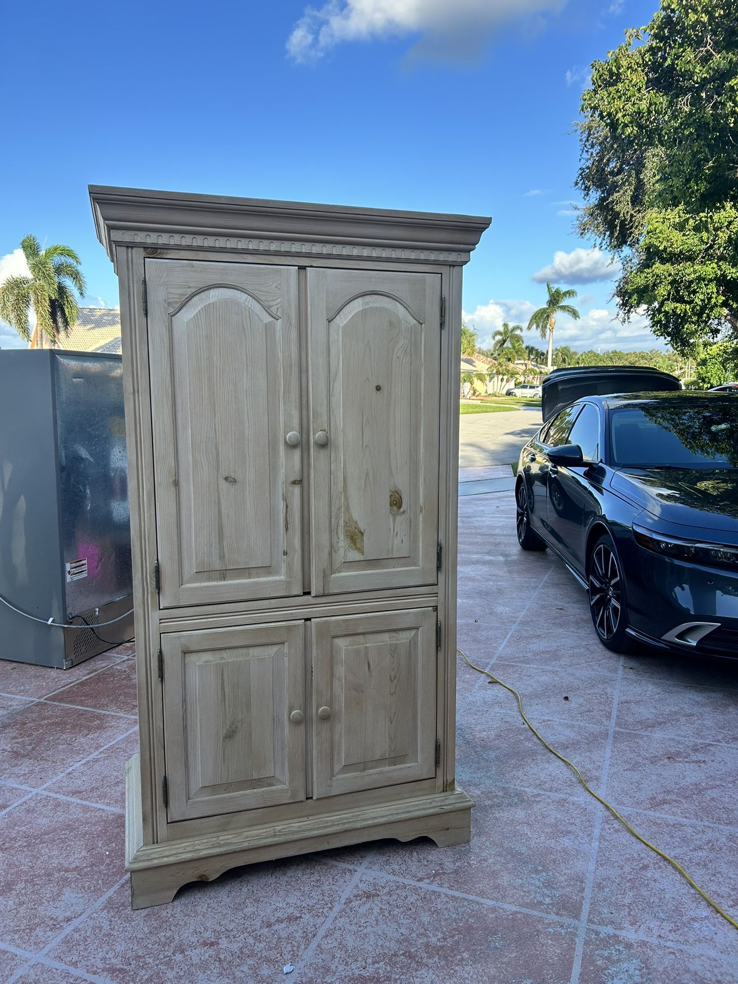 Pine Closet With Drawers
