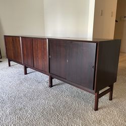 Vintage Danish rosewood modular credenza in 3 pieces located near the Miami Design District