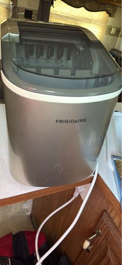 Frigidaire Countertop Ice Maker