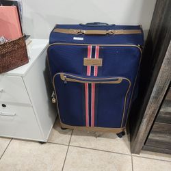 Travel Suitcase 