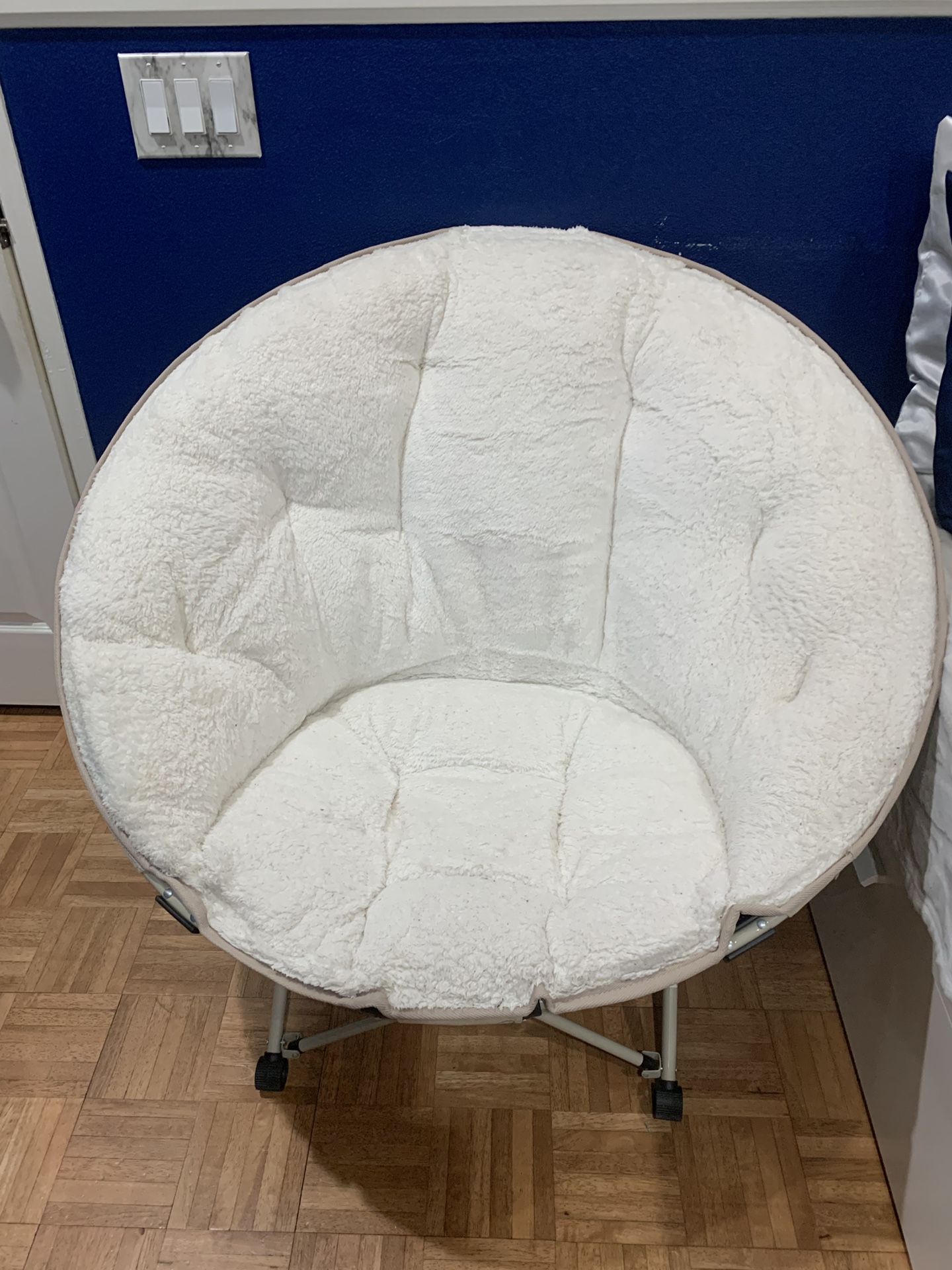 large saucer chair white comfy foldable for Sale in Riverside CA