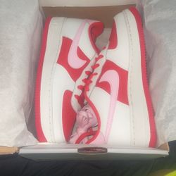 Valentine’s Day Air Force Ones