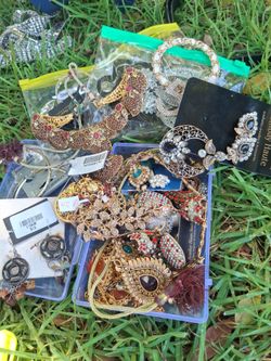 Grab bag jewelry $50