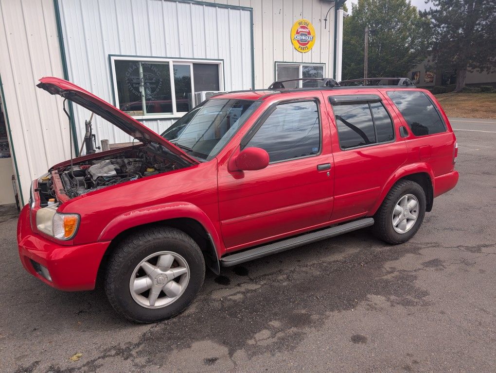 2001 Nissan Pathfinder for Sale in Snohomish, WA - OfferUp