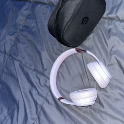 Beats Solo 4 Wireless