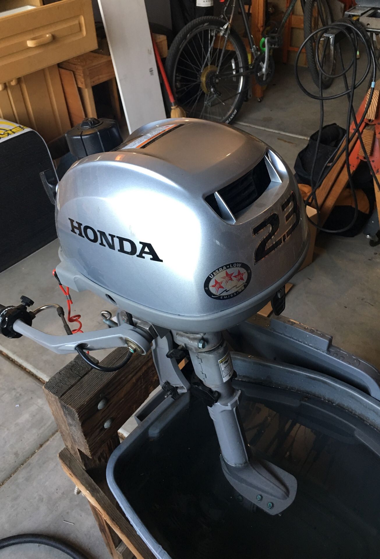 Honda Boat / Marine Motor / Engine BF2.3DH.