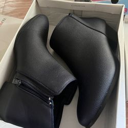 A Variety Of Women’s Shoes.