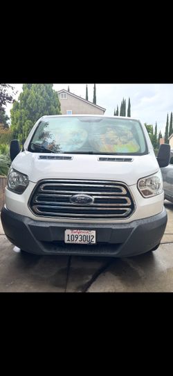 2018 Ford Transit Cargo Van