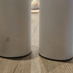 4 TP DECO Wireless Router. Power Adapter Included