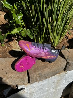 Puma Ultras 1.4 AG FG ‘Festival Fuchsia’