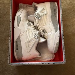 Jordan 4 