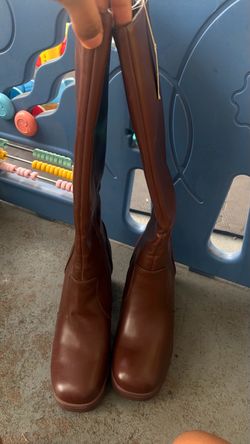 Brown Zip Up Boots 8.5