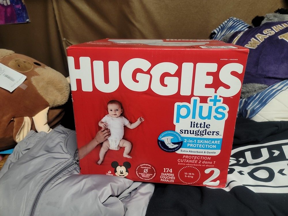 New Huggies Size 2 Diapers 174 Count