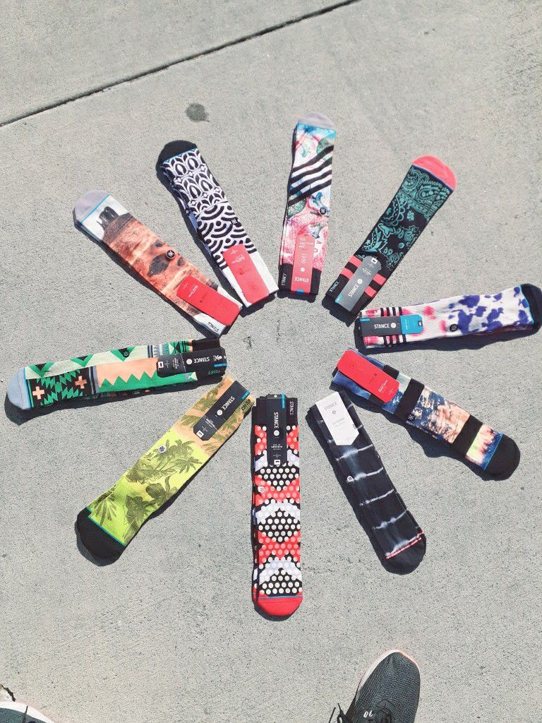 🎄🎄🎄STANCE SOCKS ALL NEW WITH TAGS 400 PAIRS🐧🐧🐧
