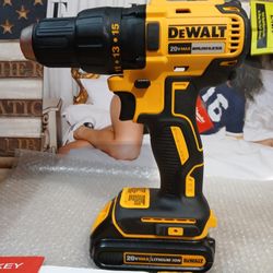 NEW DEWALT 20V BRUSHLESS 1/2 DRILL DRIVER TOOL AND BATTERY 