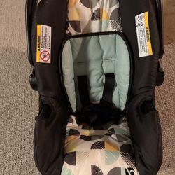 Baby trendz Infant Car Seat And Base