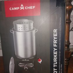 7.5 Gallon Turkey Fryer..complete Set 