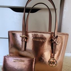 Michael Kors Jet Set Tote Primrose Metallic Carryall Top Zip Bag New With Tags