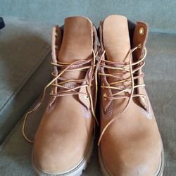 Brand new never worn Men's/Women's Timberland® Premium 6-Inch Waterproof Boots