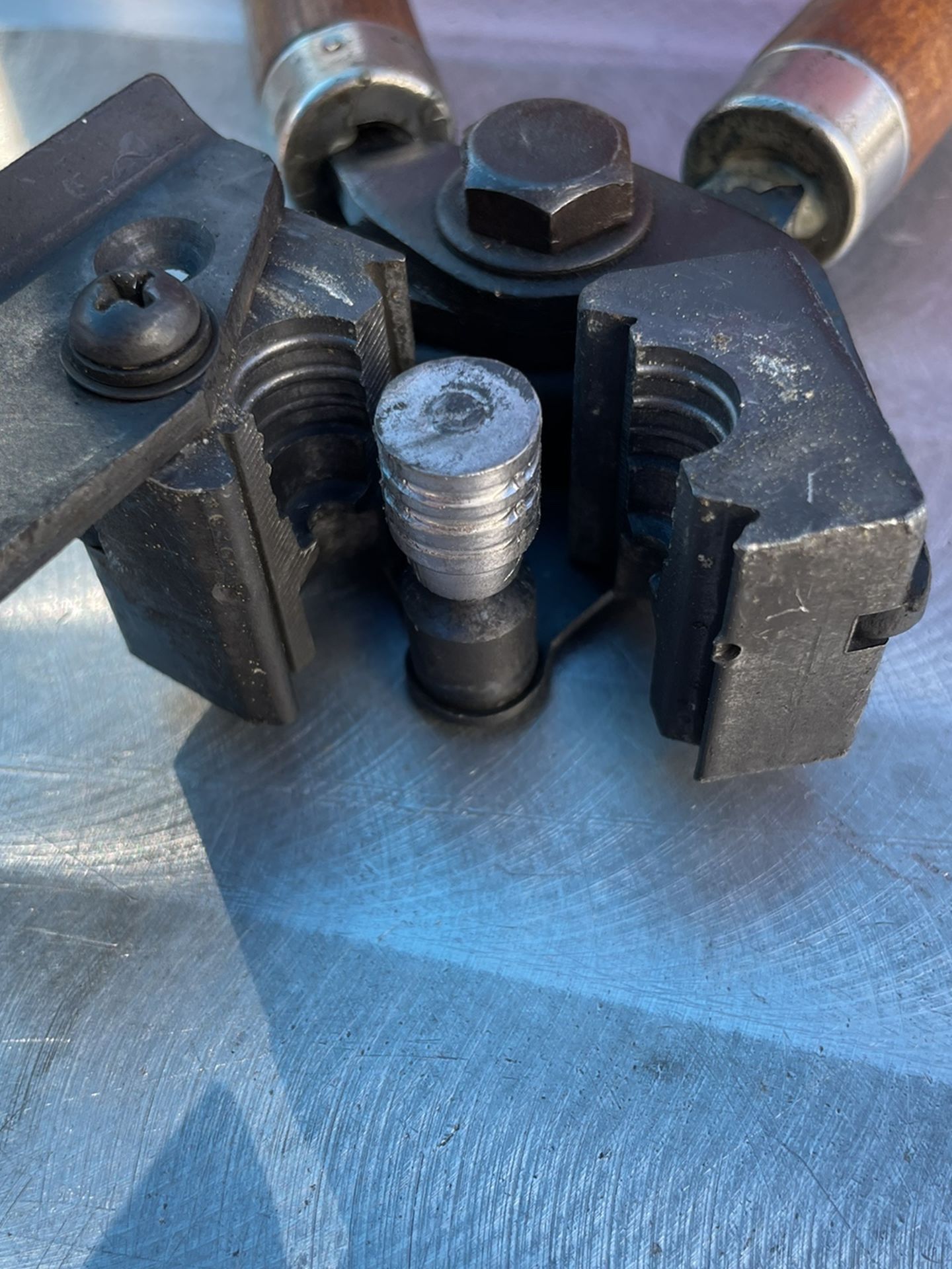 Lead bullet mold 45HP Lee