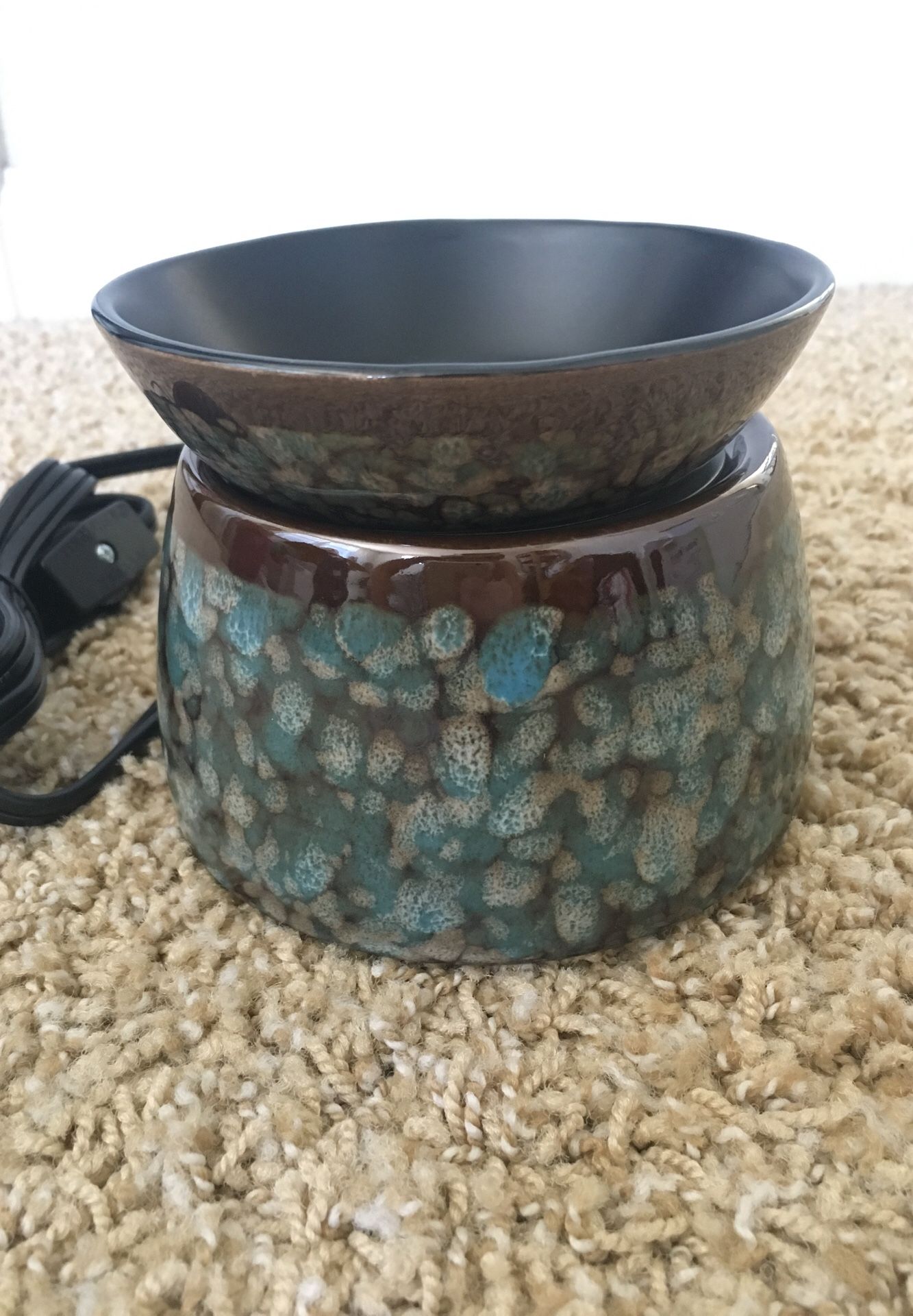 Scentsy Green Marble Warmer