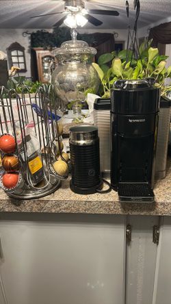 Espresso Coffee  Maker / $40  Must Pick Up