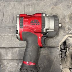 Mac 1/2 in impact with light