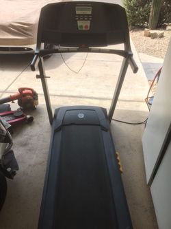 Gold's gym best sale treadmill 410 manual