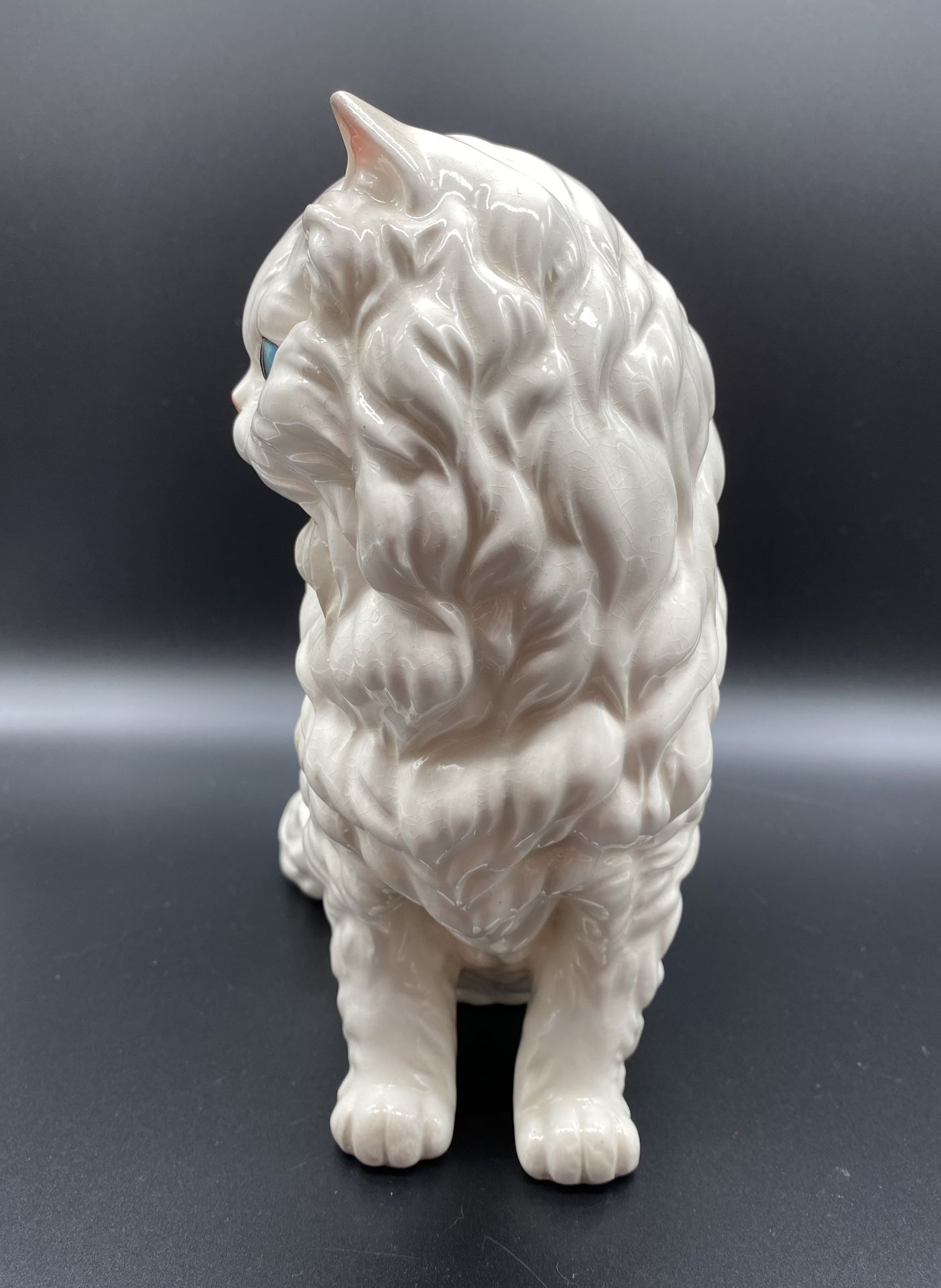 Vintage White Ceramic Persian Cat for Sale in Drexel Hill, PA