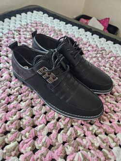 Men’s Modern Black Dress Shoes - Brand New!