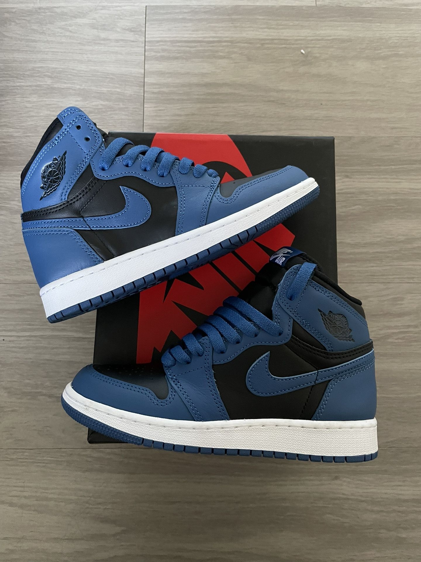 Air Jordan 1 Retro High OG GS-Dark Marina Blue
