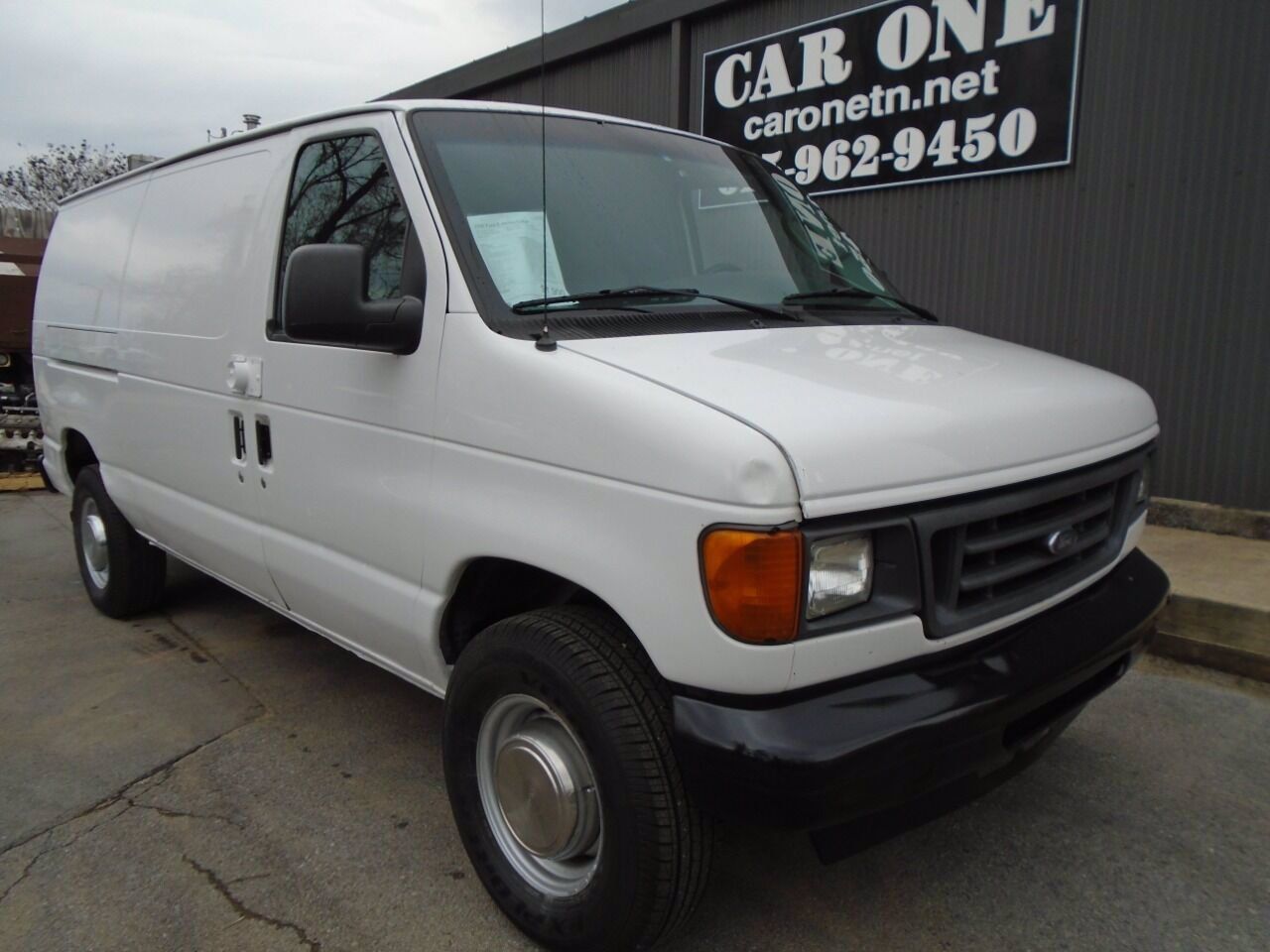 2006 Ford Econoline Cargo Van