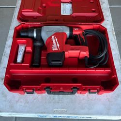 Milwaukee 1-9/16 SDS Max Rotary Hammer